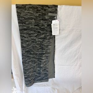 Lululemon brand new vinyasa scarf camo